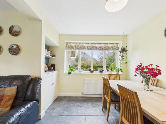 3 bed Detached for sale Image 8