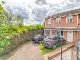 3, Bronte Close, Nuneaton CV10 9RA