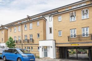 Flat 9, Ebony House, Buckfast Street, London E2 6GJ