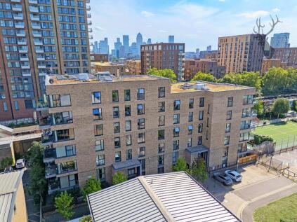 William Guy Gardens, Bow