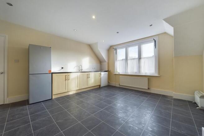 CAM01085G0-PR0514...