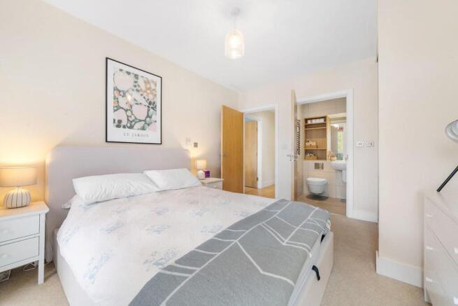 Principal bedroom (2).JPG