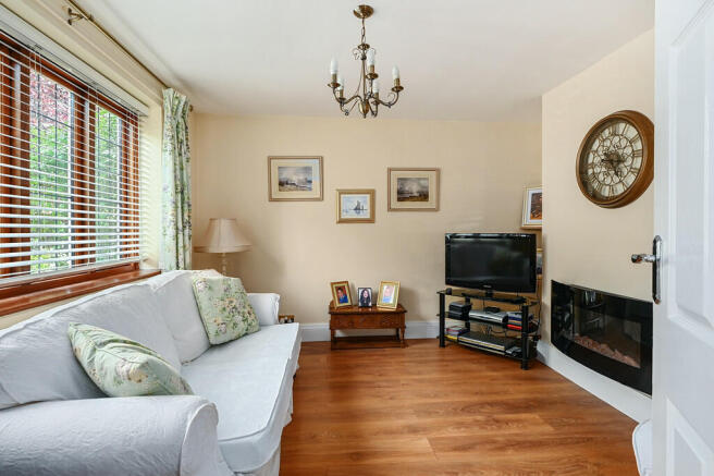 9 swan street tn3...