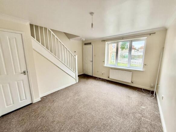 Pierpoint Place, Kirkby-in-Ashfield, Nottingham photo 2