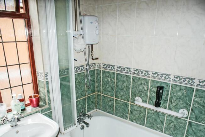 Bath 1.jpg