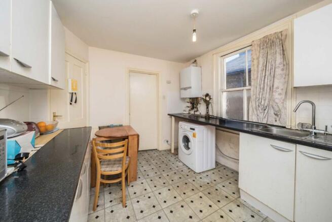 Atheldene Road, Earlsfield photo 4