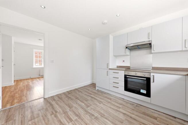 2 bed Semi-Detached for sale Image 7