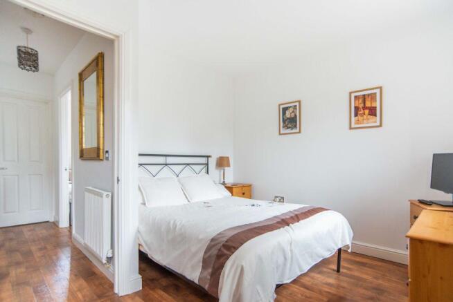 Bedroom 1 (Double)