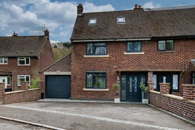 Adam Bede Crescent, Wirksworth photo 4