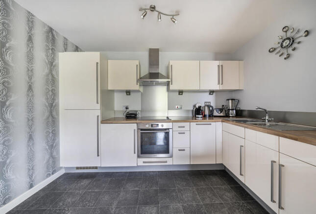 1346008-8-68b98cd...