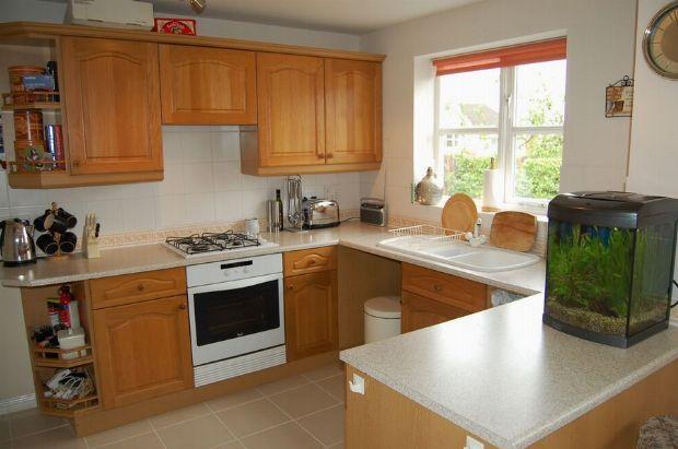 KITCHEN/BREAKFAST ROOM