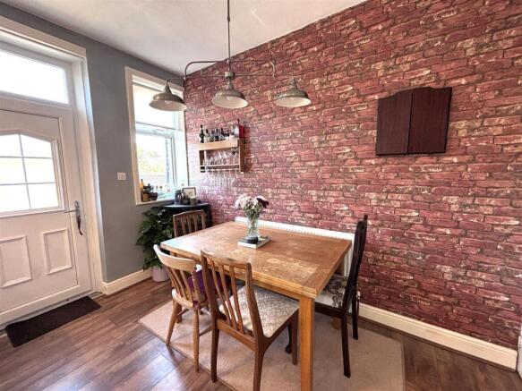 2 bed End of Terrace for sale Image 5