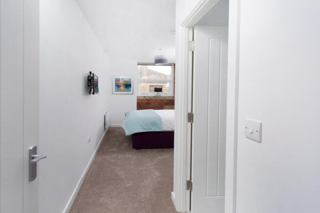 1 bed Apartment to rent Image 10