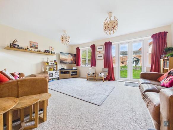 Osprey Drive, Stowmarket, Suffolk, IP14 5UX photo 4