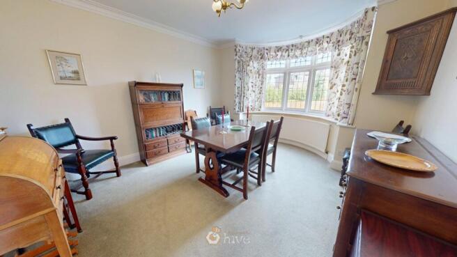 4 bed Detached for sale Image 9