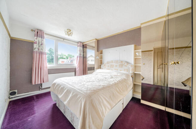 3 bed Semi-Detached for sale Image 9