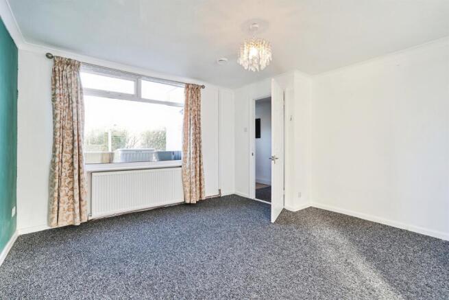 2 bed Semi-Detached for sale Image 6