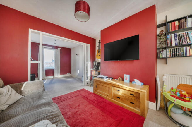 1410545-4-69933f7...