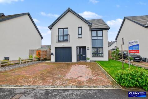 Fortune Street, Forres