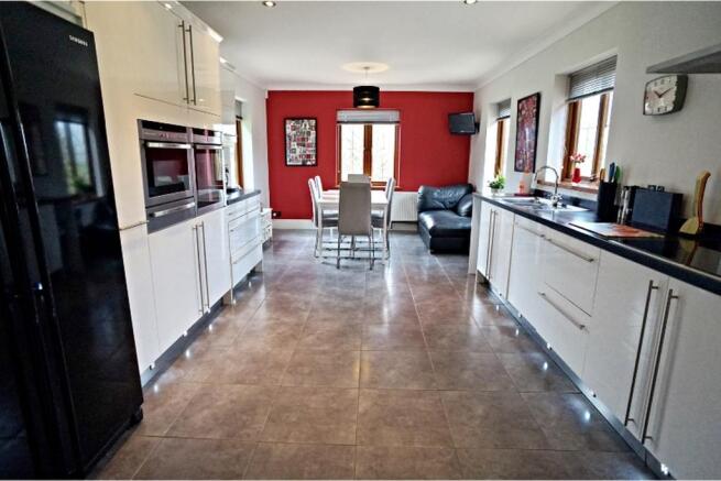 Kitchen / Diner