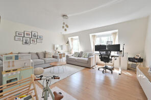 66a, Herga Court, Harrow HA1 3RT
