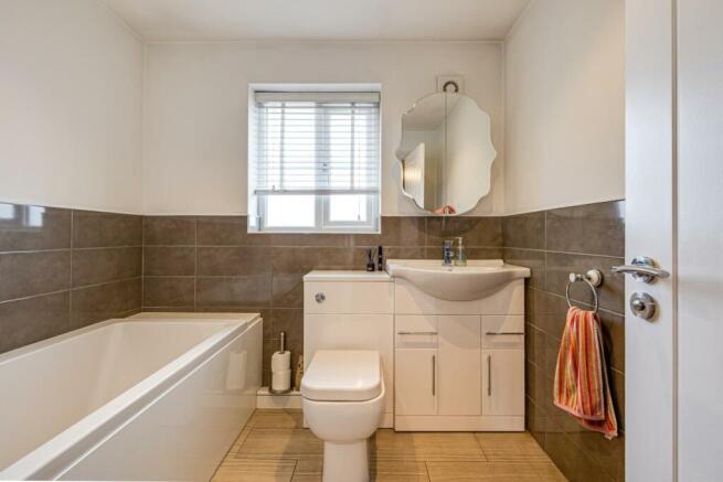 4J6A2625HDRDoultonClose.Resized.jpg