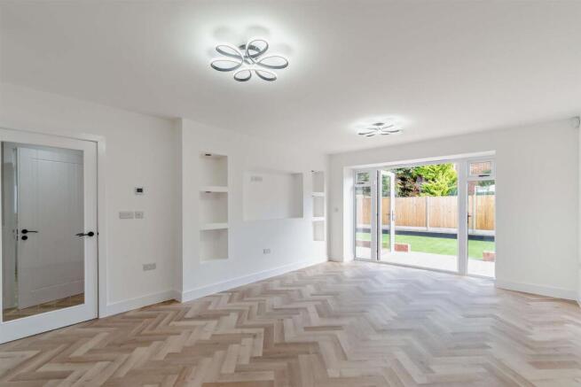 8659238-interior02-800.jpg