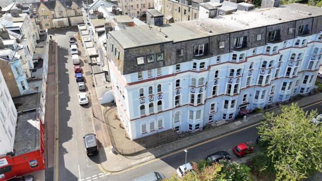 2 bed Flat for sale in scarborough