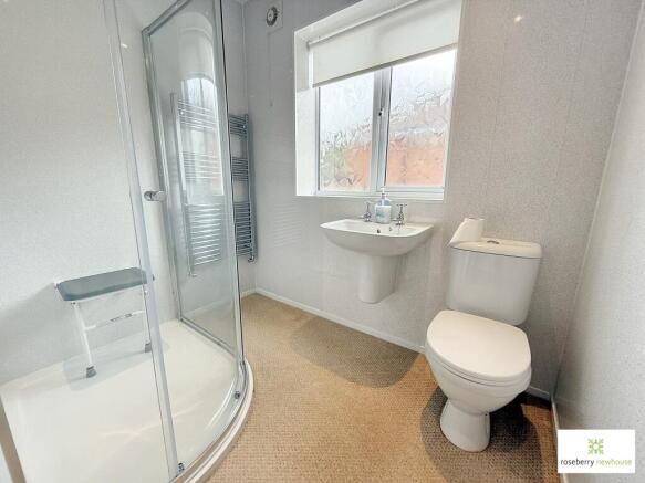 2 bed Bungalow for sale Image 9