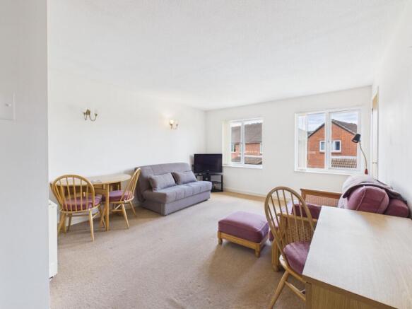 Sitting/Dining Room