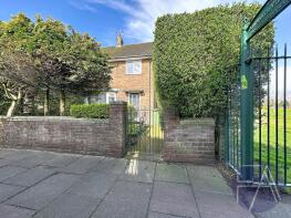 6, Bradshaws Lane, Southport PR8 3LQ