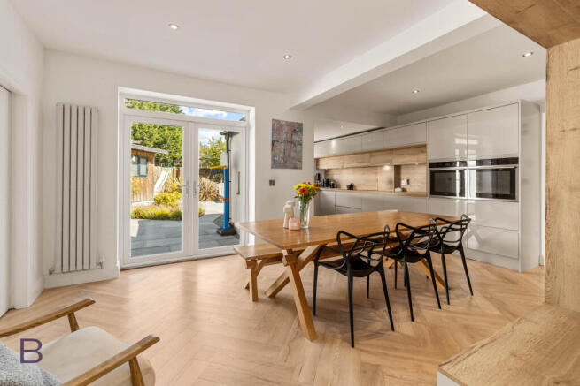 4 bed Detached for sale Image 2