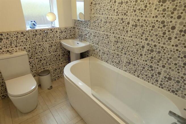 bathroom.JPG