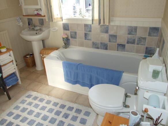 Photo 9