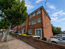4, Haversham Lodge, Melrose Avenue, London NW2 4JS