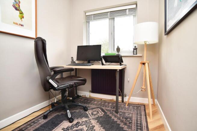 3 bed Terraced for sale Image 12
