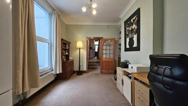 Breakfast room
