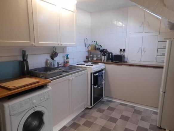 KITCHEN.jpg