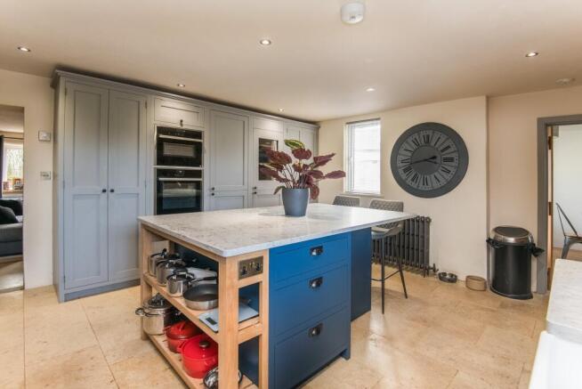 Kitchen/Breakfast Room