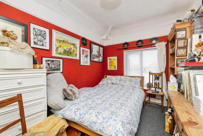 3 bed Semi-Detached for sale Image 10