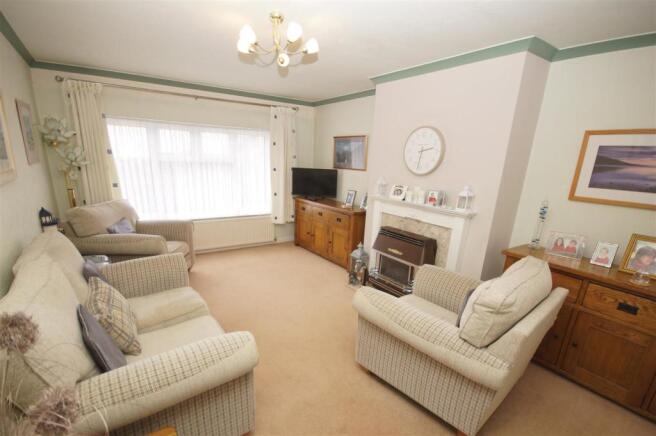 Living Room.JPG
