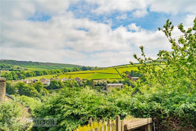 3 bed Bungalow for sale Image 12
