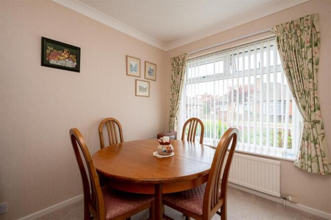 DINING / BEDROOM