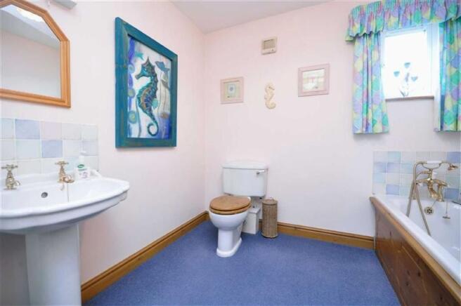 Photo 13