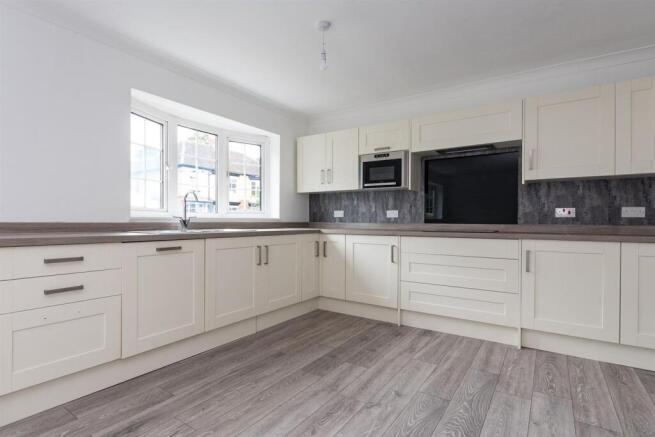 LOUNGE/KITCHEN/DINER