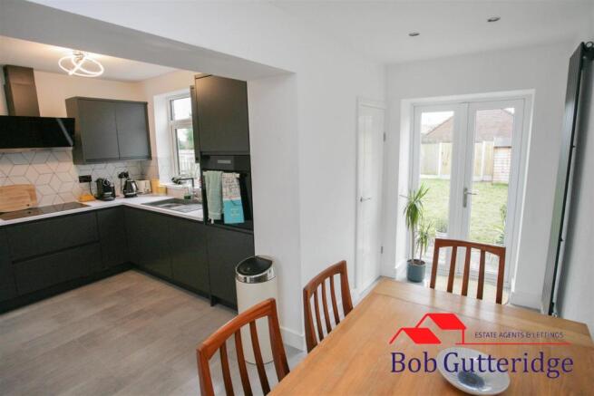 FITTED KITCHEN / DINING ROOM