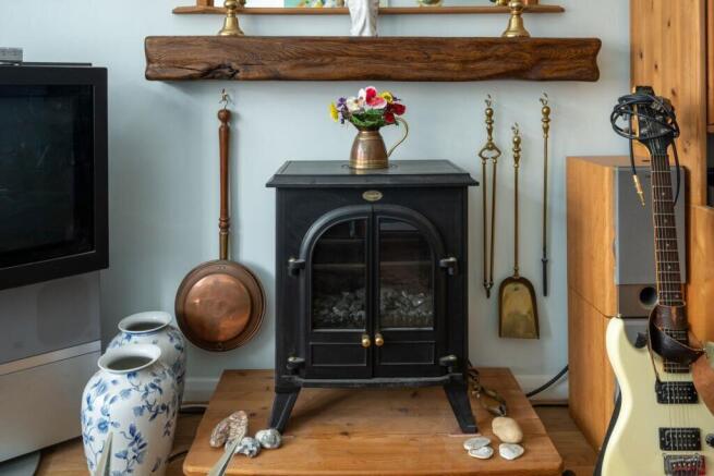 Southfields Road, Eastbourne, East Sussex, BN21 1BU photo 3