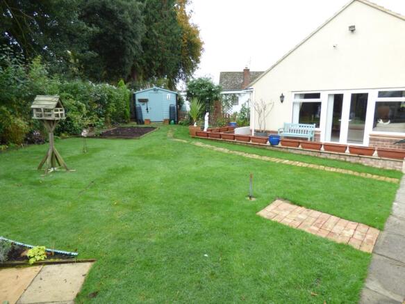Corner Plot Gardens