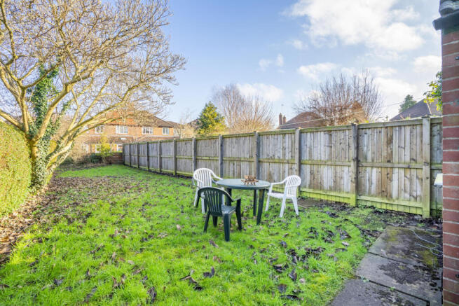 4 bed Semi-Detached for sale Image 11