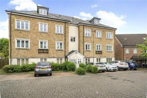 14, Warren Close, Farnham GU9 9FD